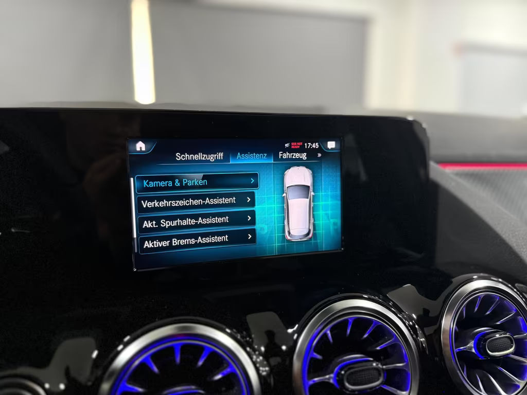 Mercedes-Benz GLA-Klasse