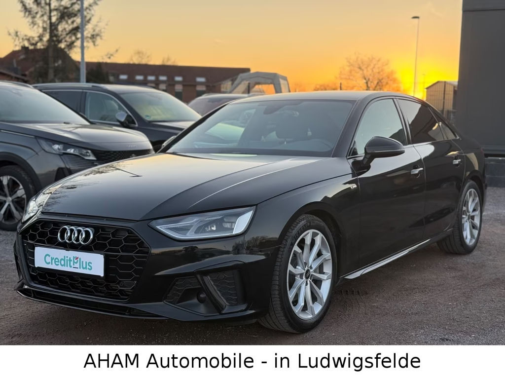 Audi A4 Sedan S-Line 40 TFSI