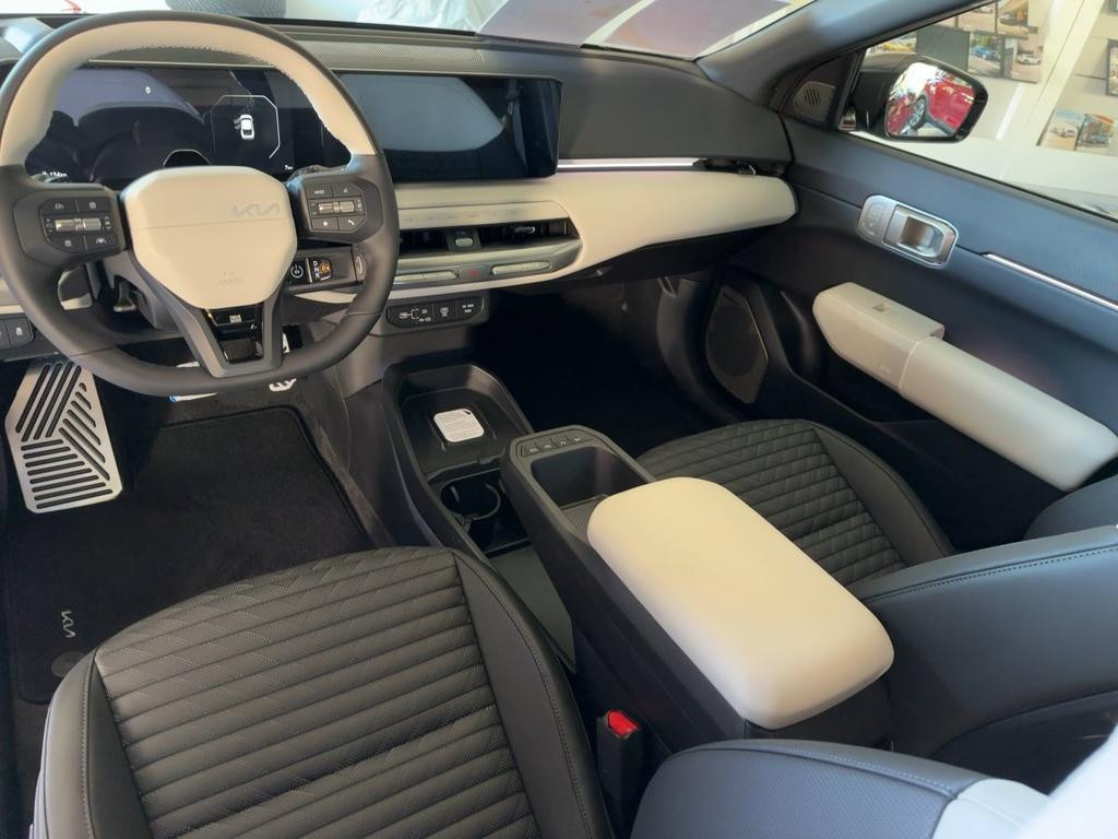 Kia EV4
