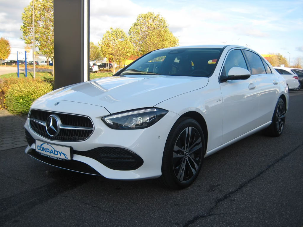 Mercedes-Benz C-Klasse C 300 AVANTGARDE C 300 e Sedan