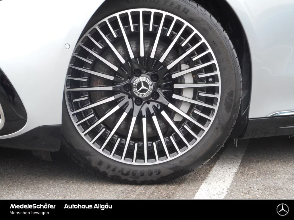 Mercedes-Benz E-Klasse EQS 4MATIC AMG Line Maybach 580 Sedan