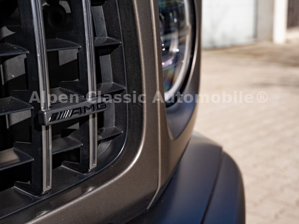 Mercedes-Benz G-Klasse