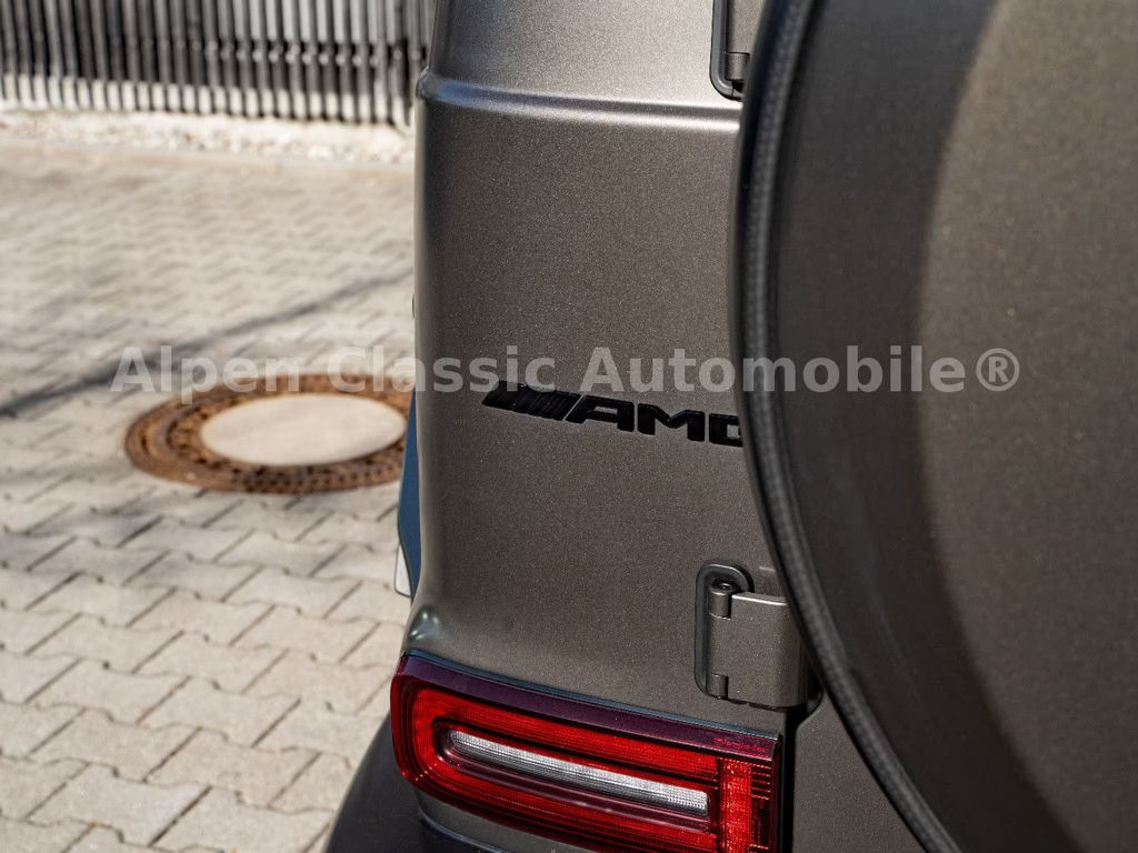 Mercedes-Benz G-Klasse