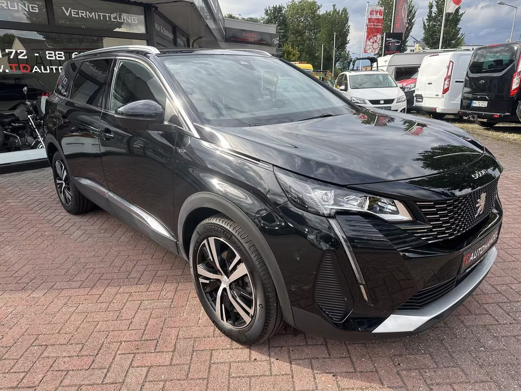 Peugeot 5008