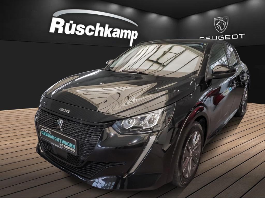 Peugeot e-208 Allure Pack