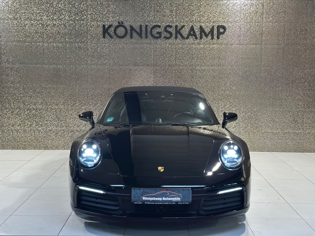 Porsche 992