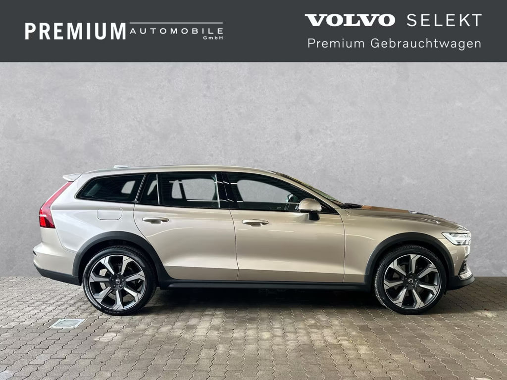 Volvo V60 Cross Country