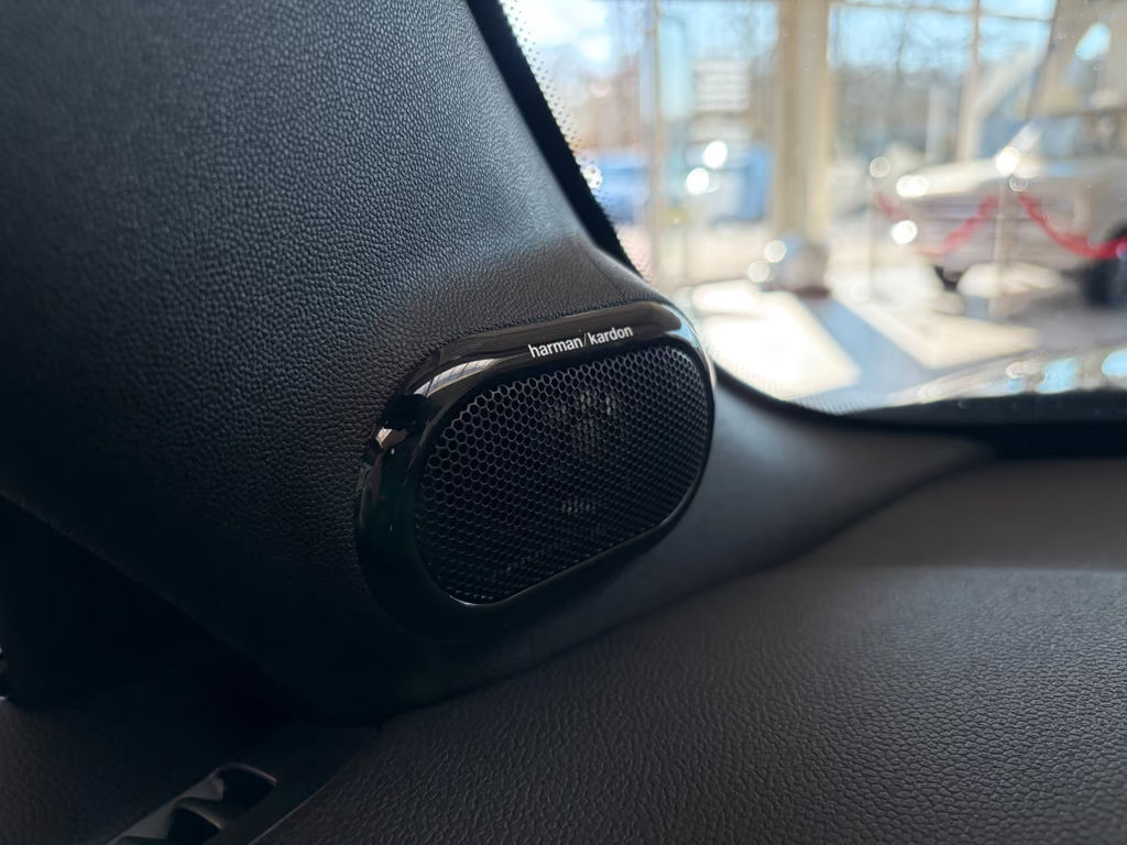 Mini John Cooper Works Cabrio