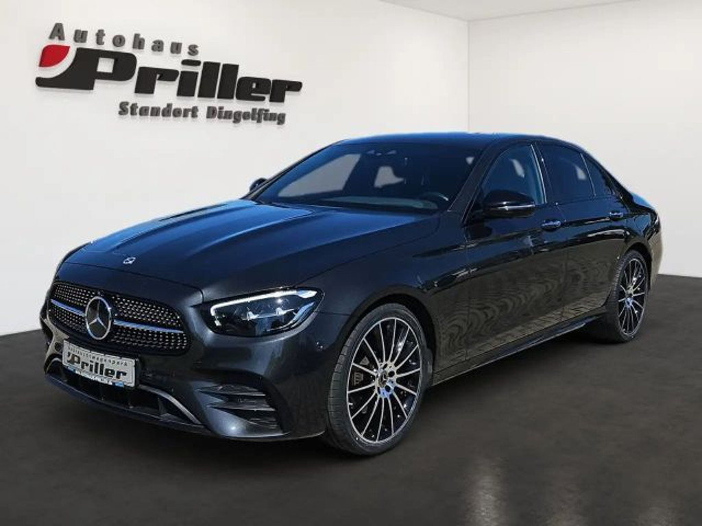 Mercedes-Benz E-Klasse E 220 4MATIC AMG Line E 220 d Sedan