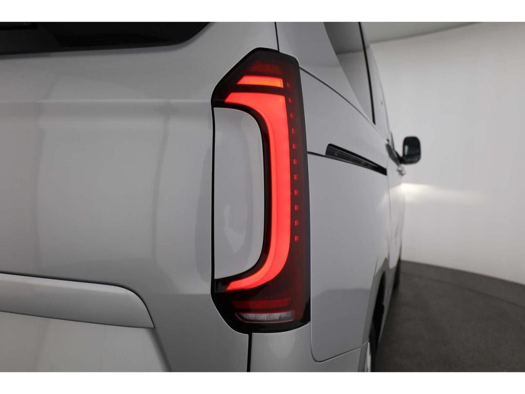 Volkswagen e-Caravelle