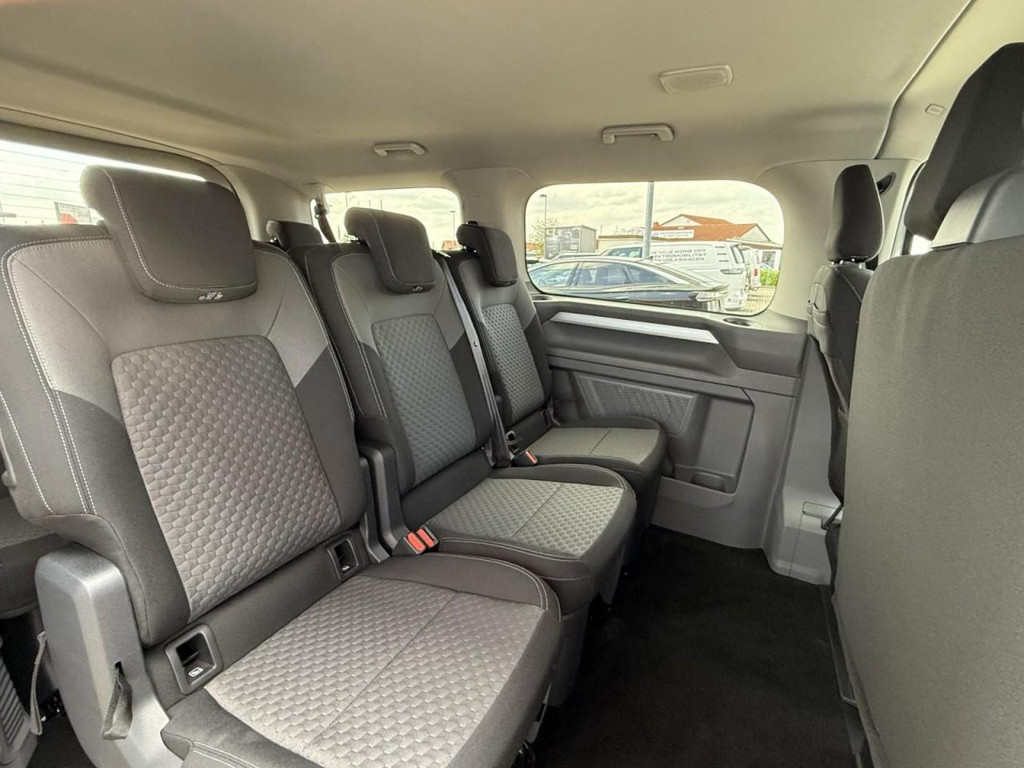 Volkswagen e-Caravelle