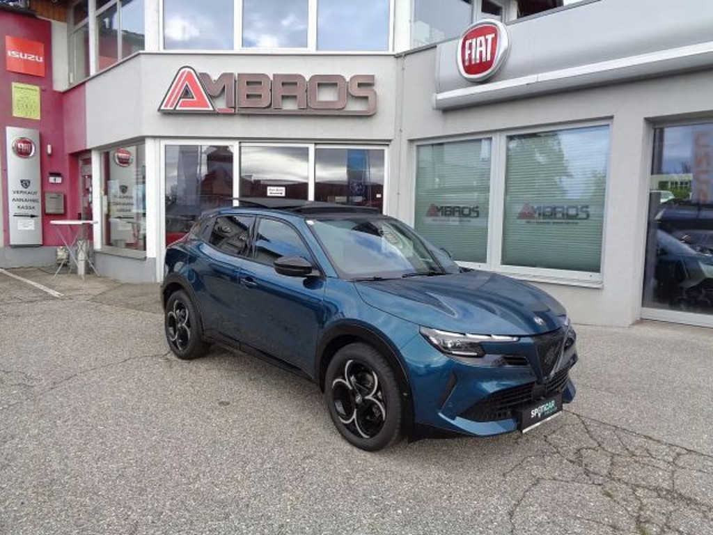 Alfa Romeo Junior Ibrida