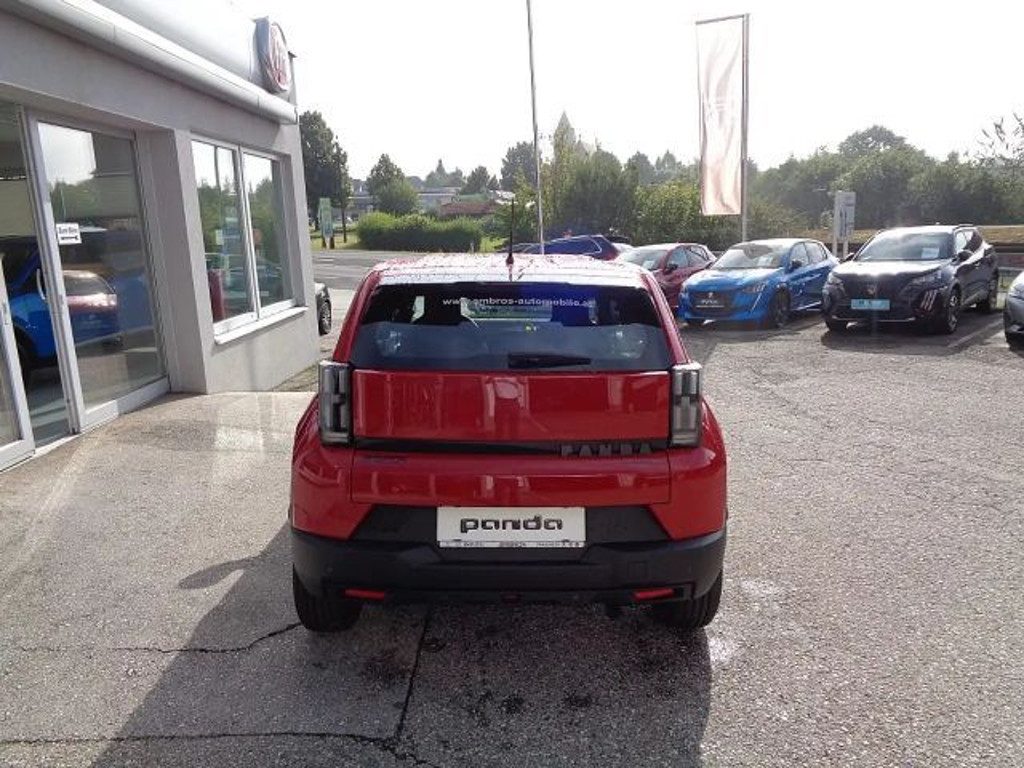 Fiat Grande Panda Hybrid 100 6-Gang eDCT Icon