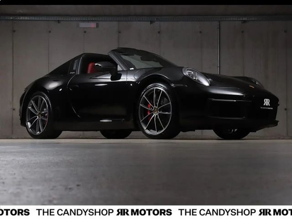 Porsche 992 4S Targa Cabrio