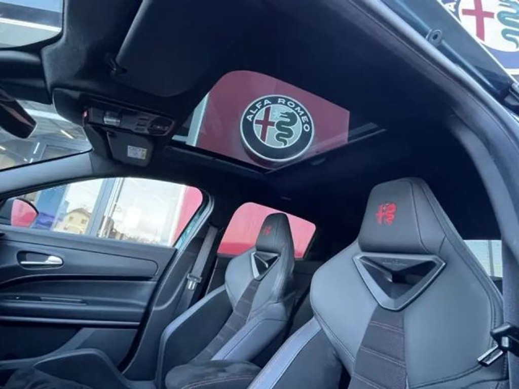 Alfa Romeo Junior