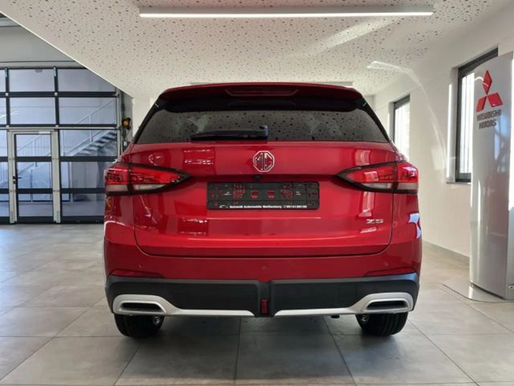 MG ZS