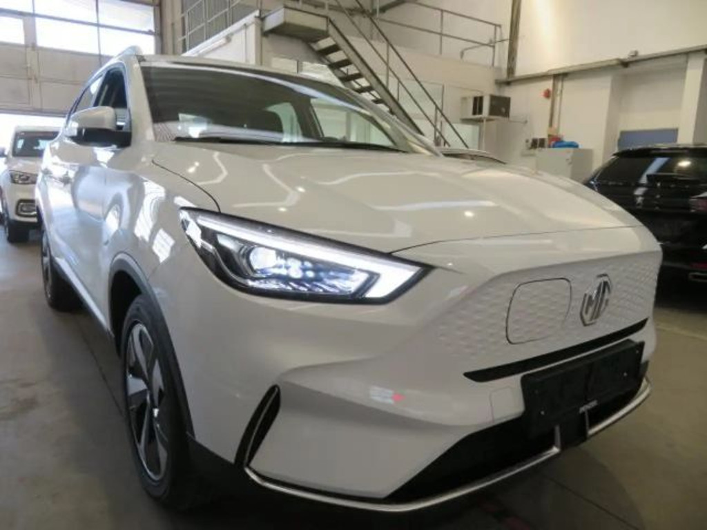 MG ZS EV 50 kWh Standard range 51 kWh Comfort