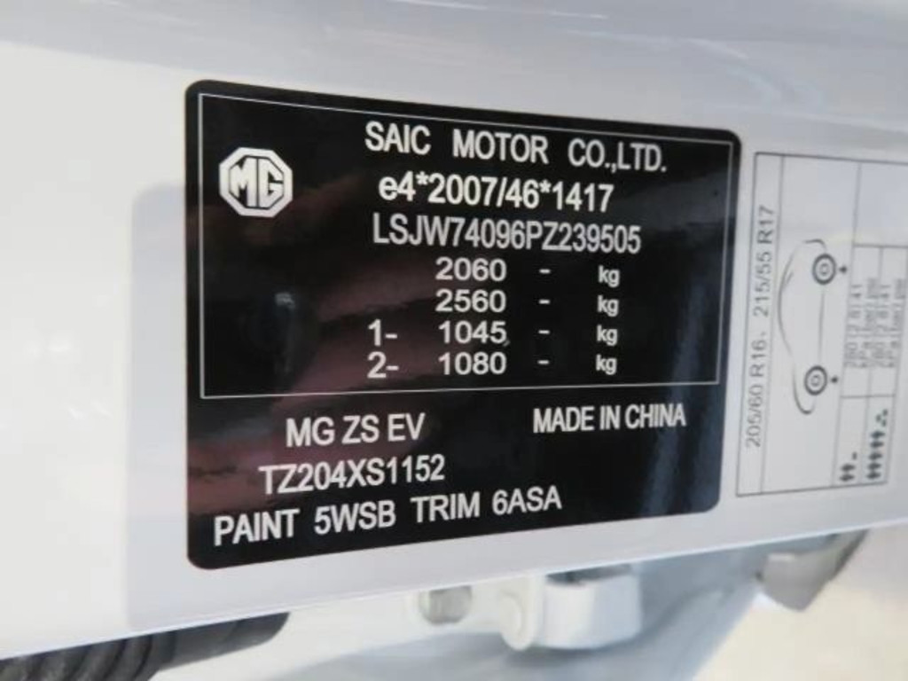 MG ZS