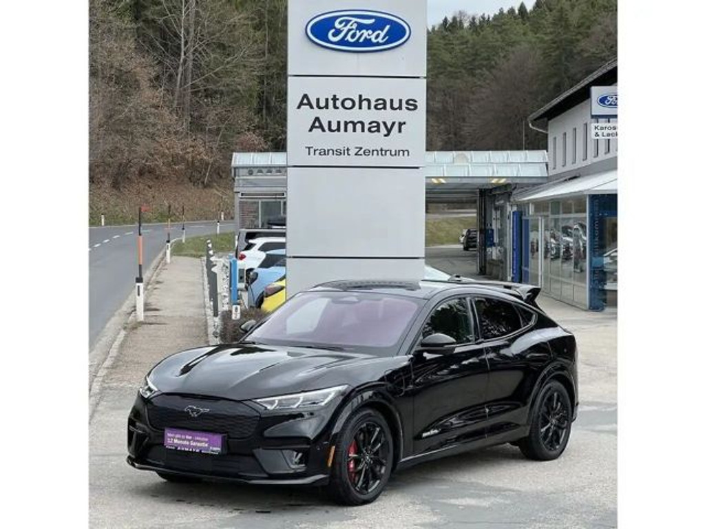 Ford Mustang Mach-E AWD GT