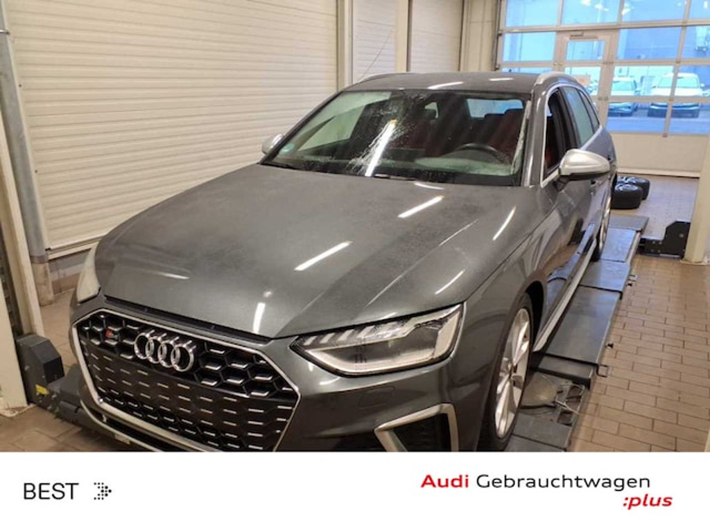 Audi S4 Avant Quattro