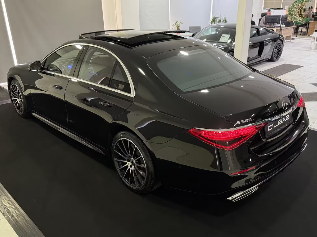 Mercedes-Benz S-Klasse