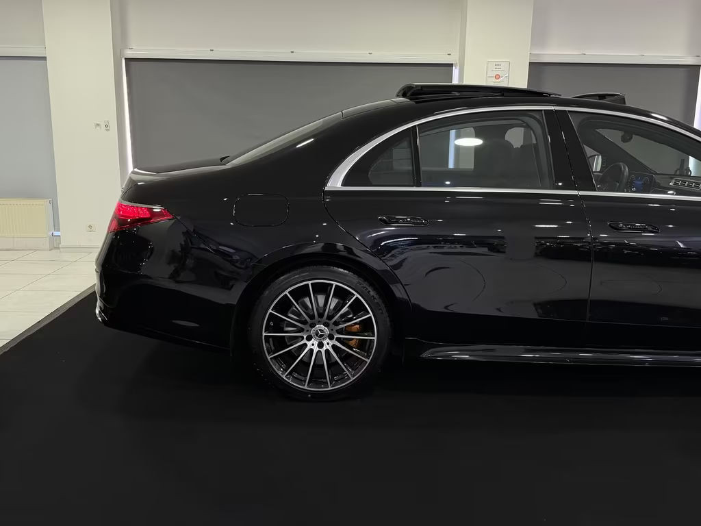 Mercedes-Benz S-Klasse