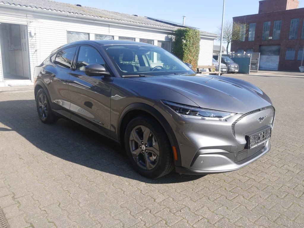 Ford Mustang Mach-E Basis 99 Kwh Navi LED ACC 360°