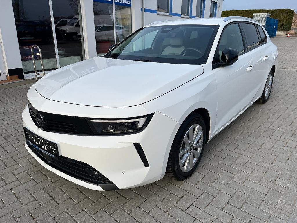 Opel Astra Sports Tourer Elegance