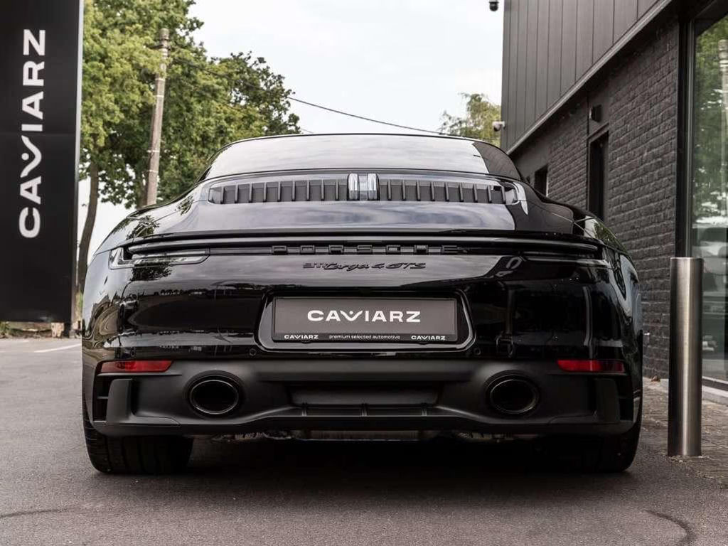 Porsche 992