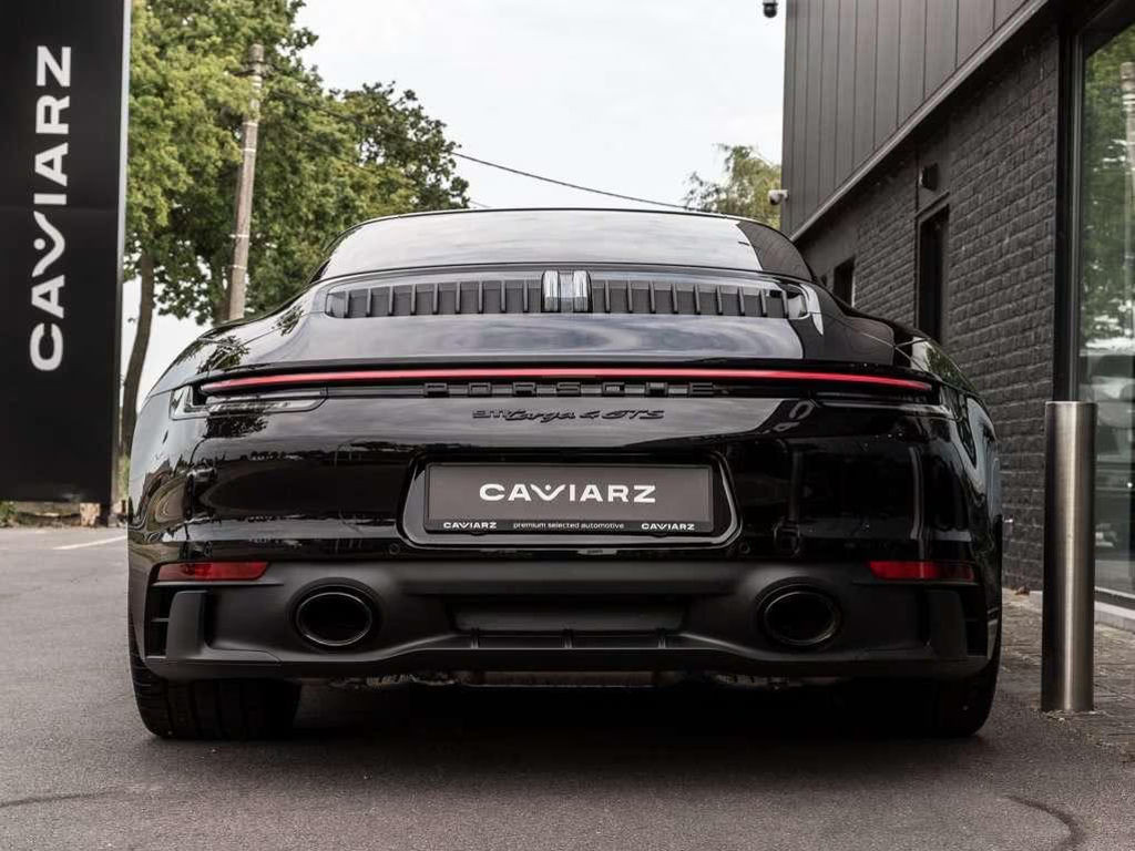 Porsche 992