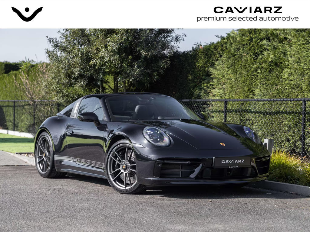 Porsche 992 GTS Targa Cabrio 4
