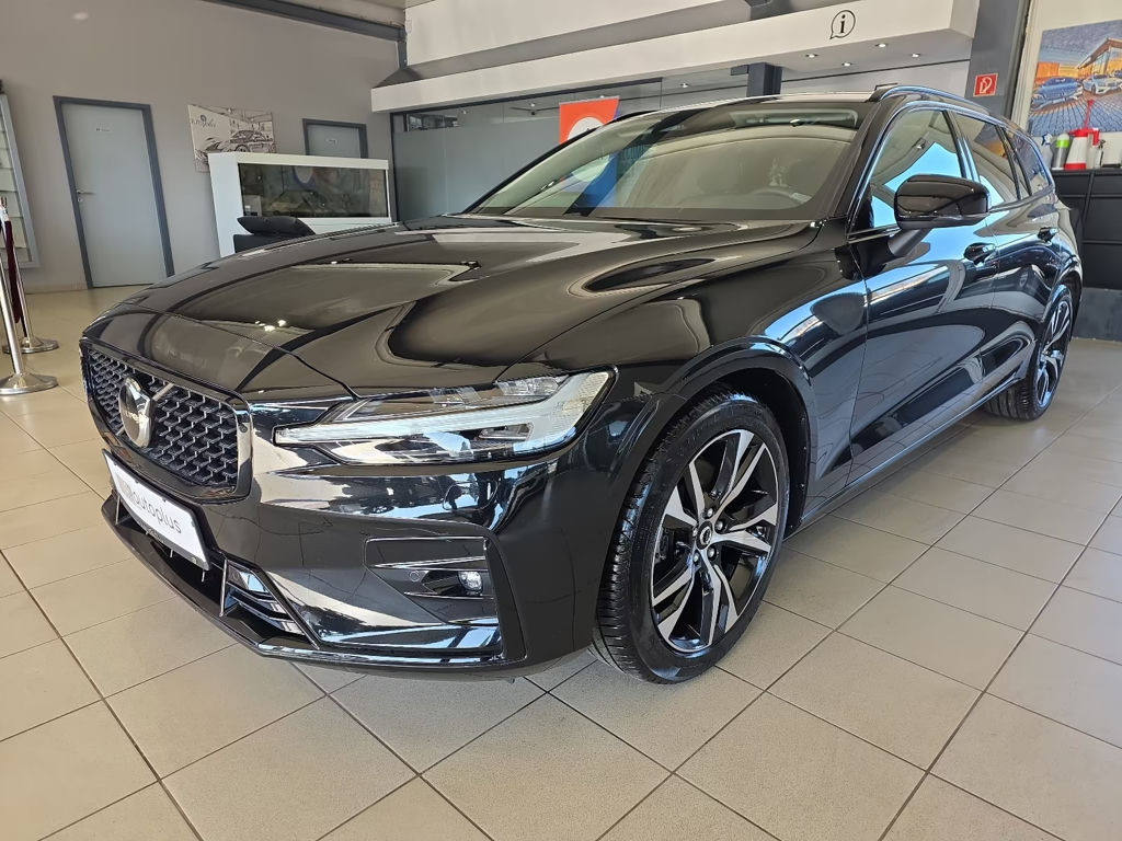 Volvo V60 Plus Dark