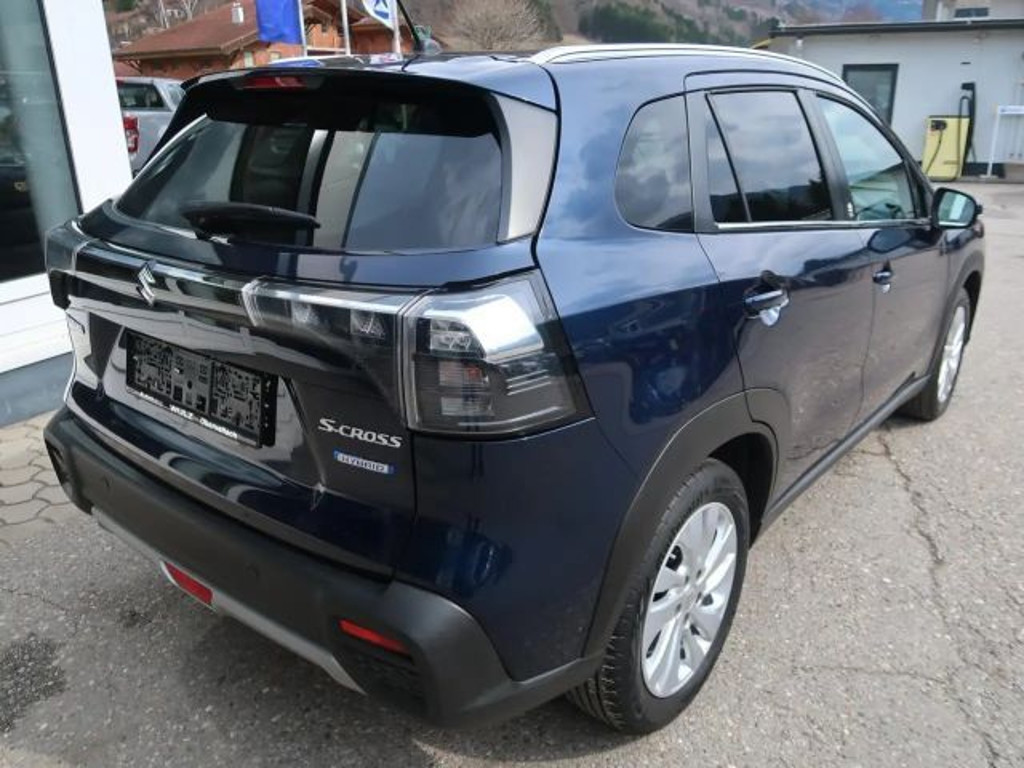 Suzuki S-Cross