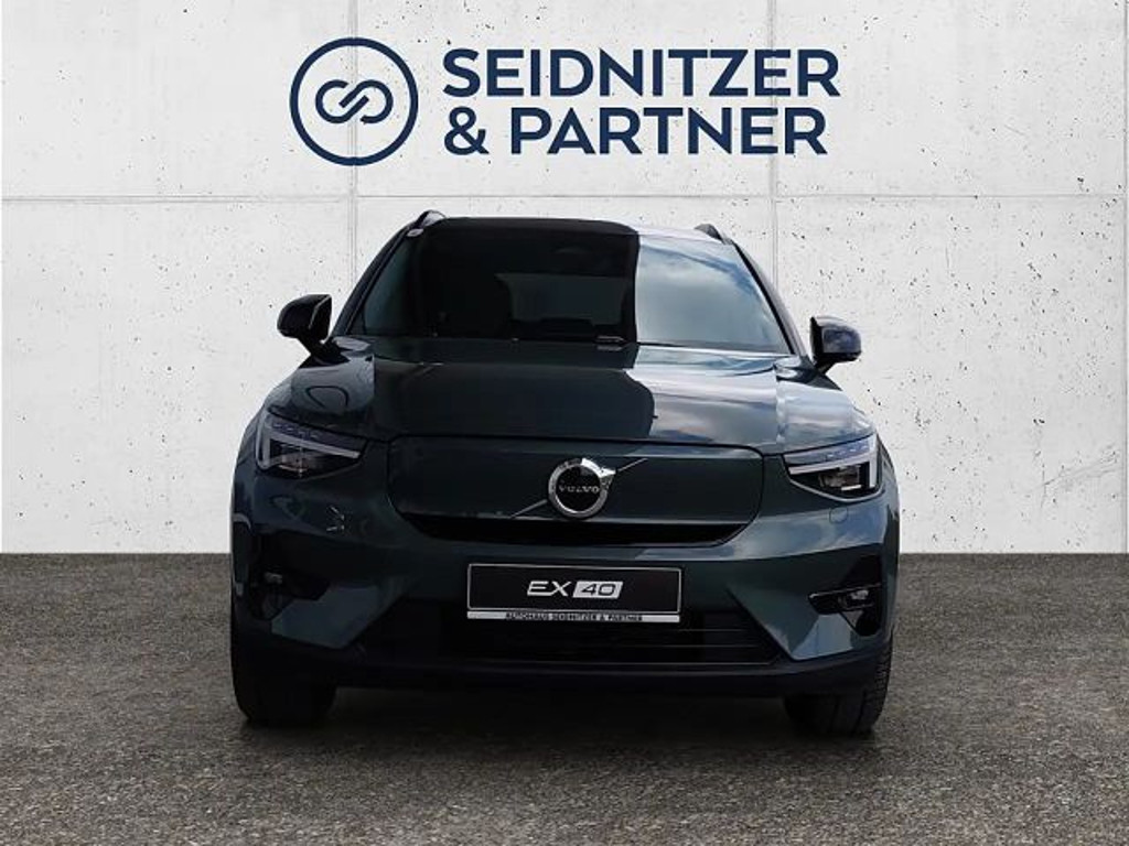 Volvo EX40