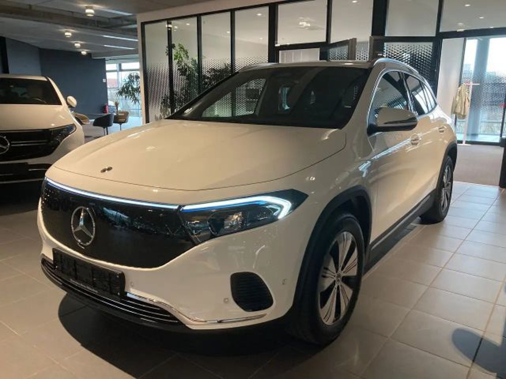 Mercedes-Benz E-Klasse EQA 4MATIC 300