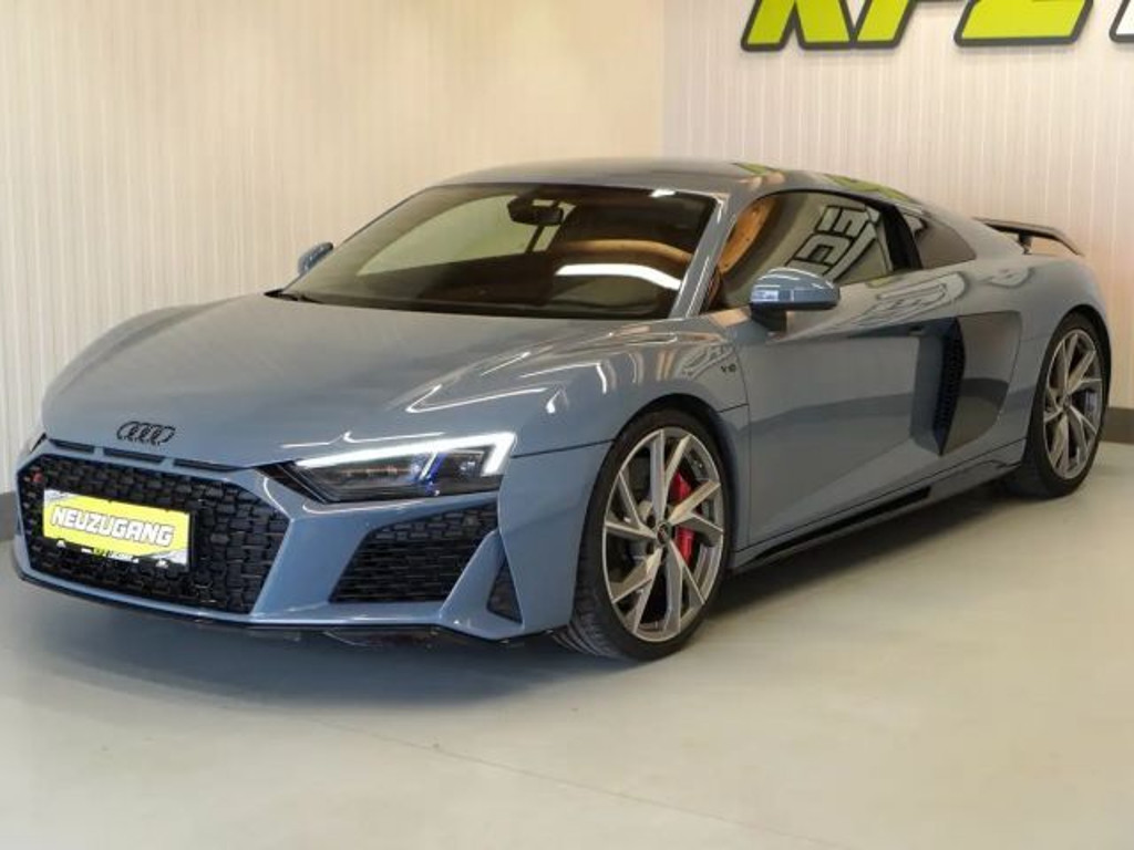Audi R8