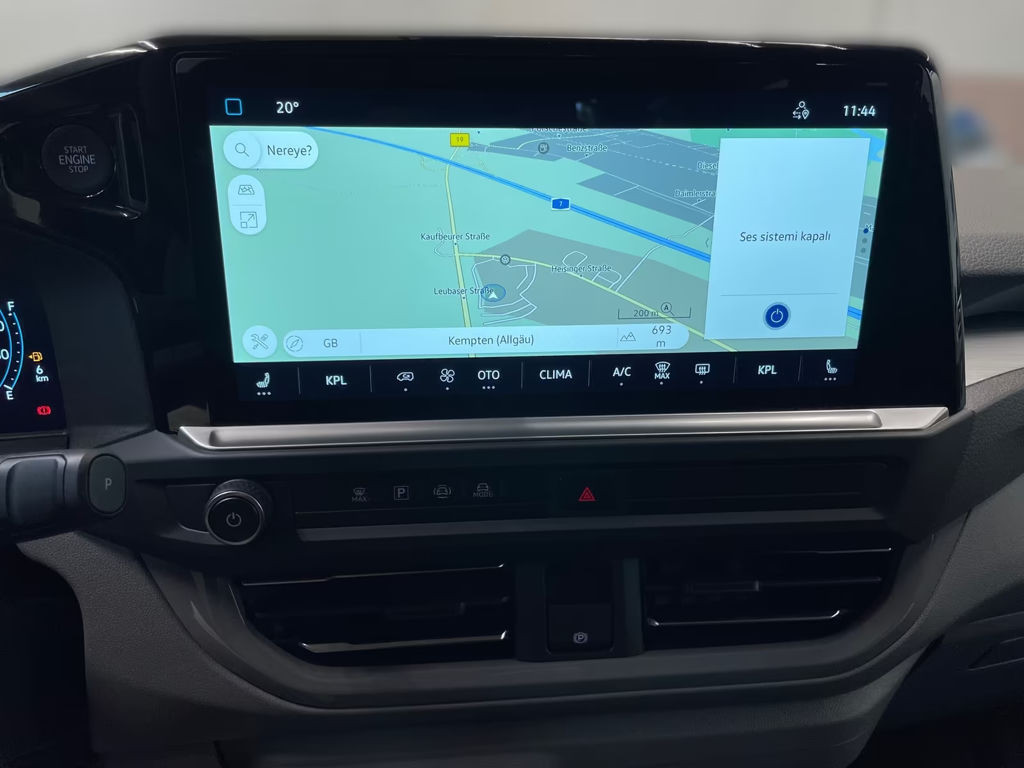 Volkswagen Caravelle