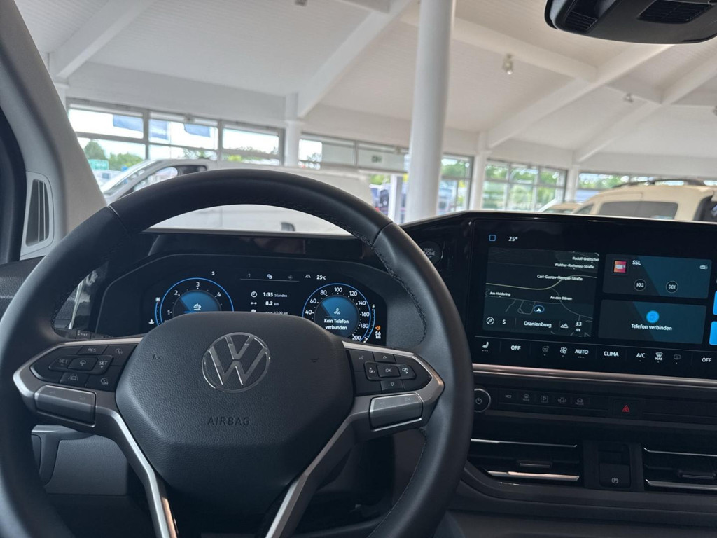 Volkswagen Caravelle