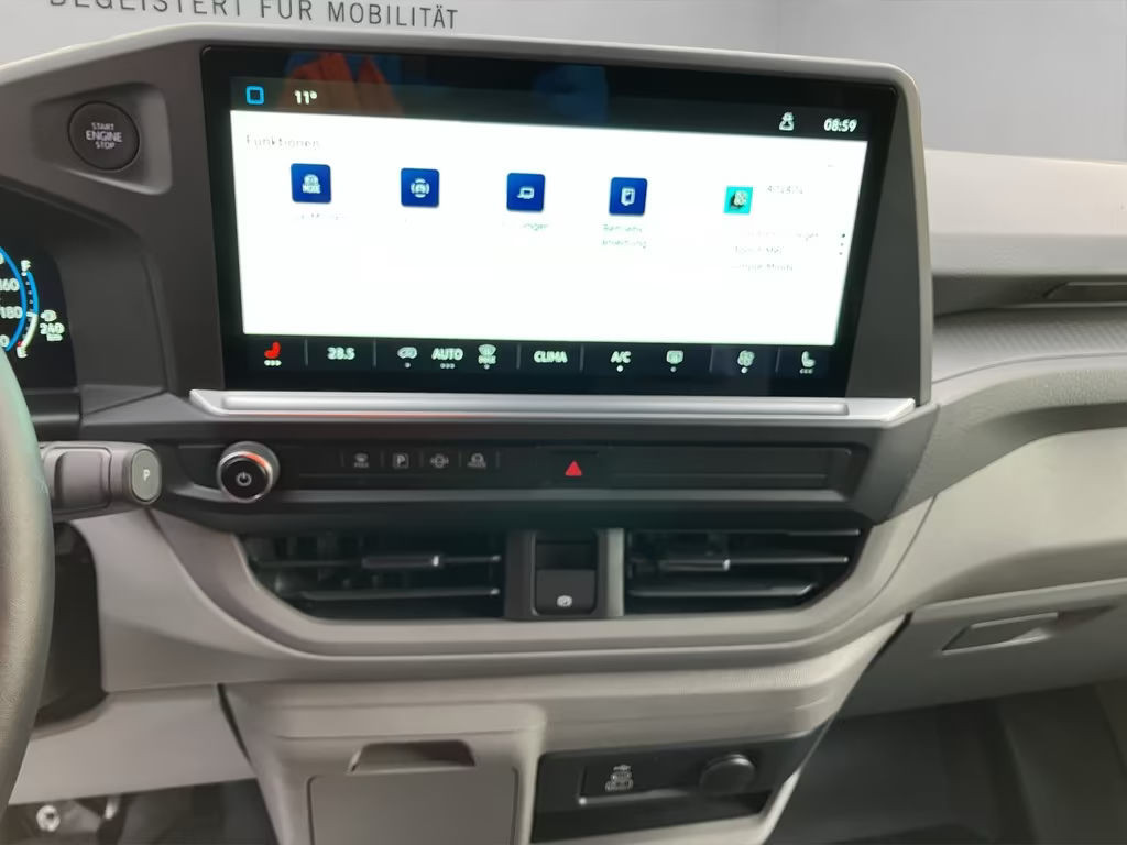 Volkswagen Caravelle