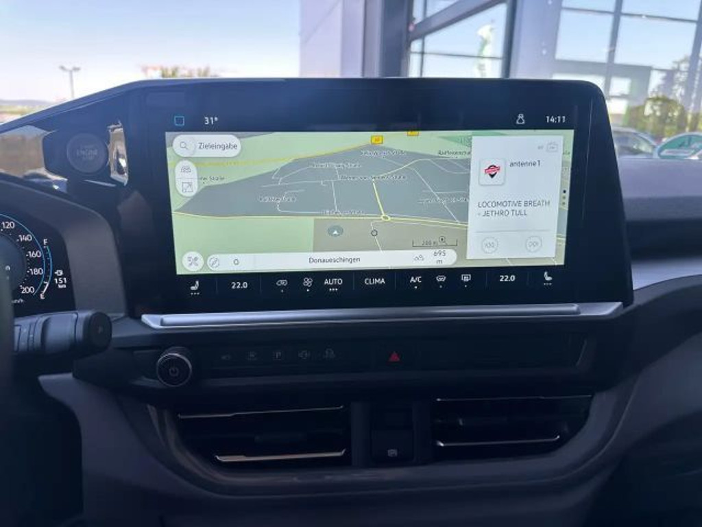 Volkswagen Caravelle