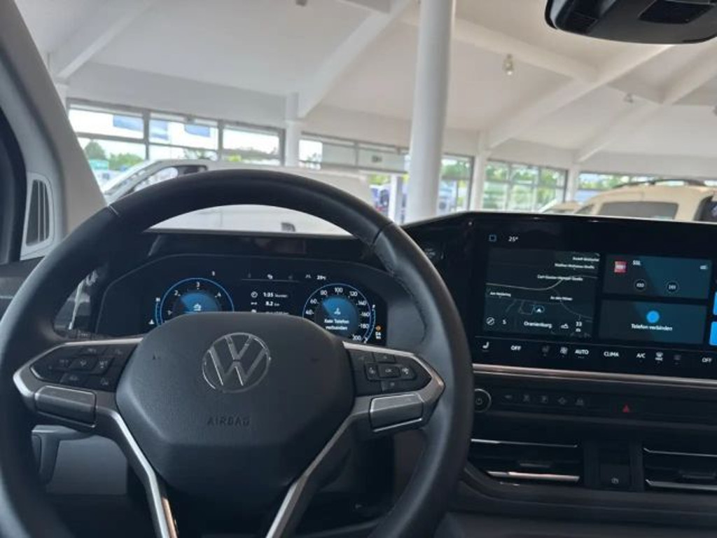 Volkswagen Caravelle