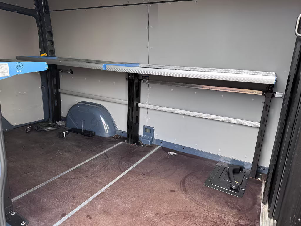 Mercedes-Benz eSprinter