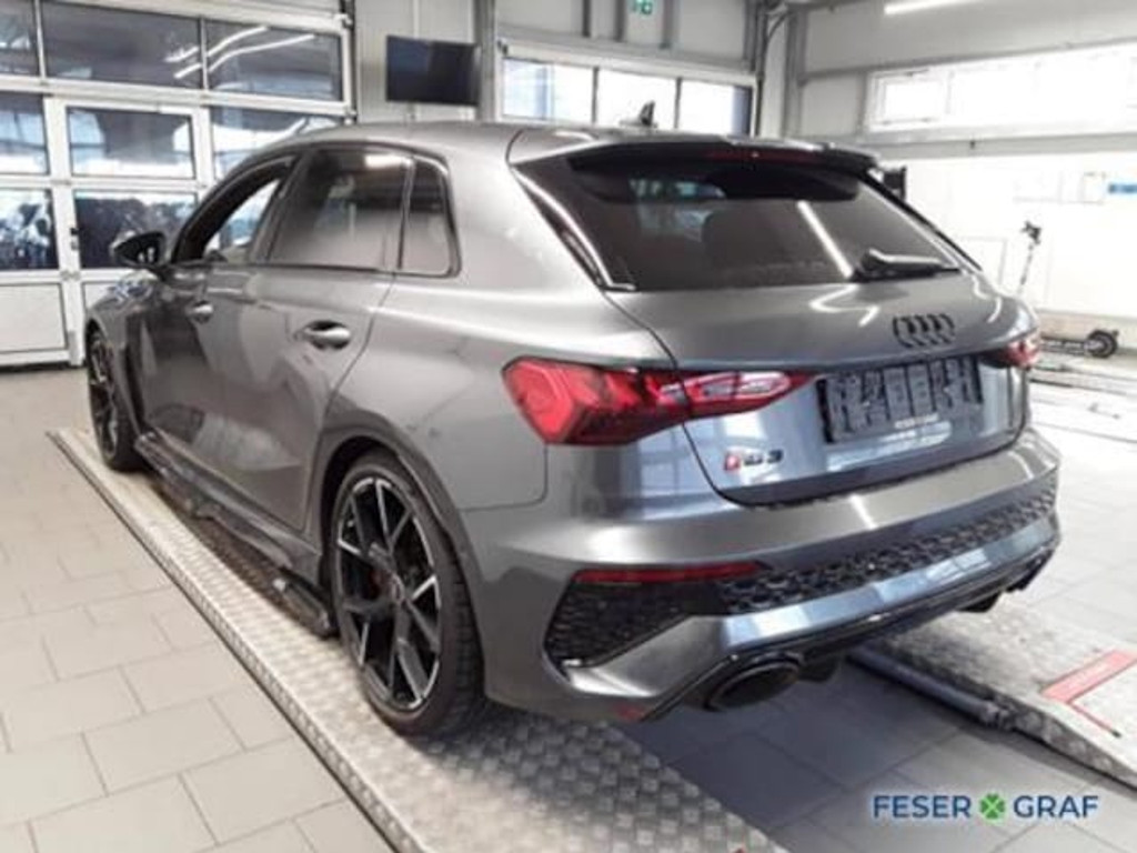 Audi RS3