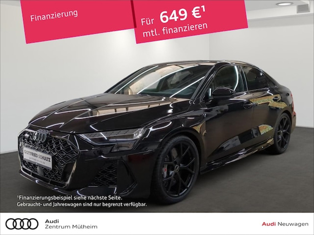 Audi RS3 Sedan Quattro S-Tronic