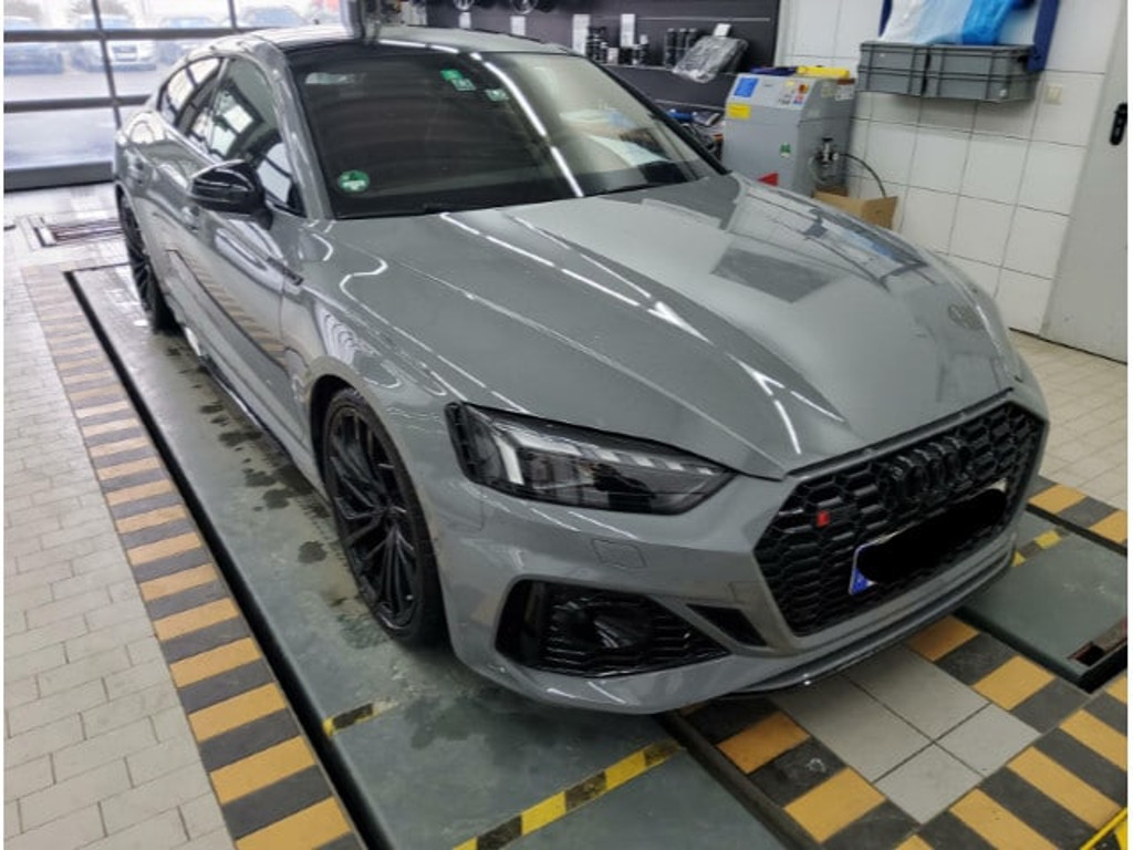 Audi RS5