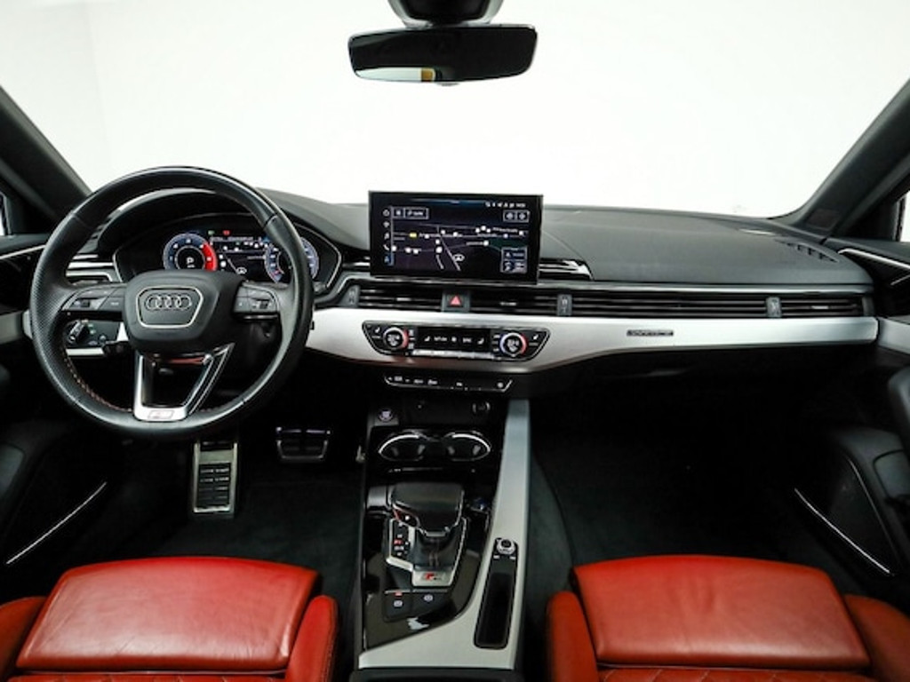 Audi S4
