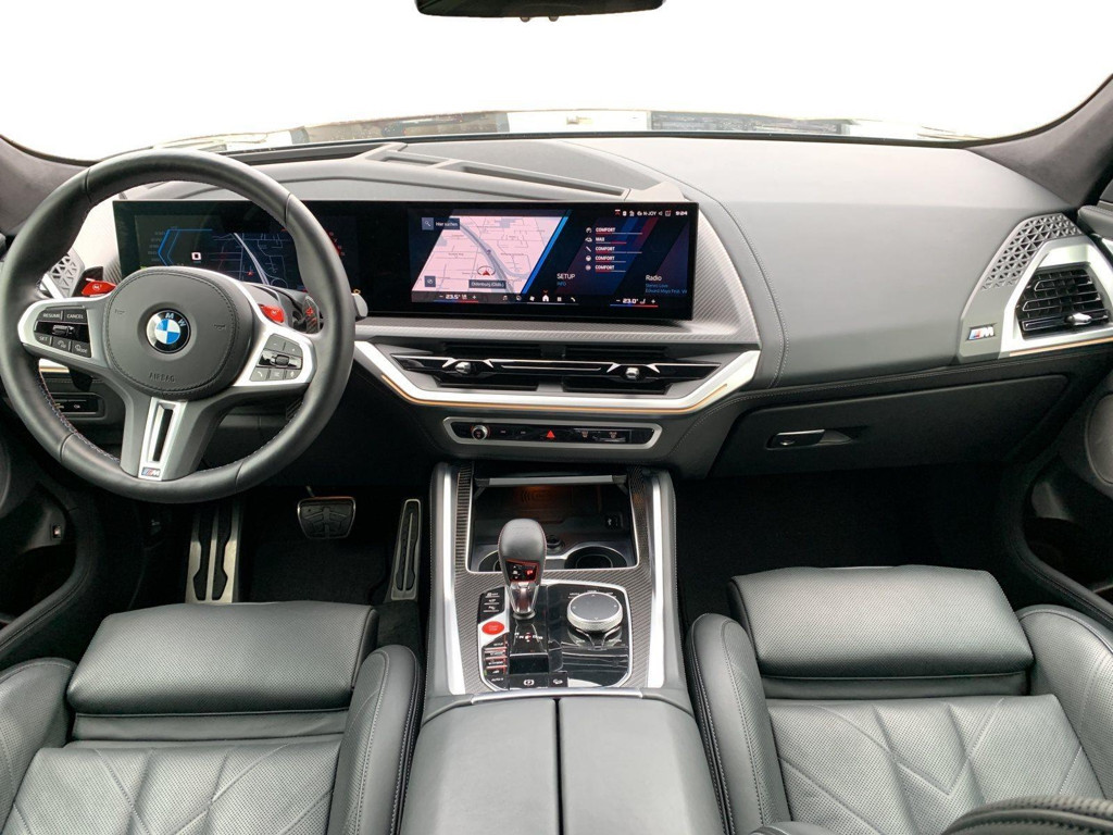 BMW XM