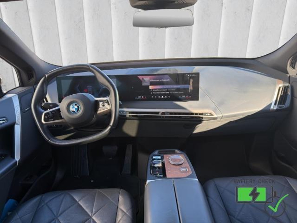 BMW iX xDrive50