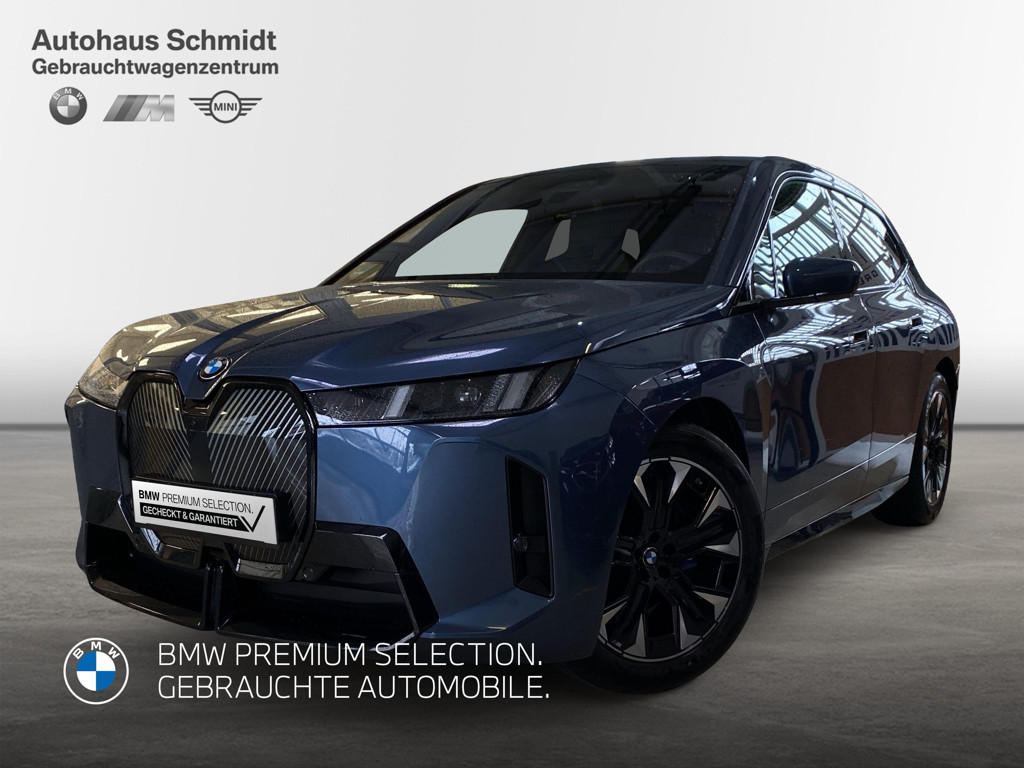 BMW iX xDrive60
