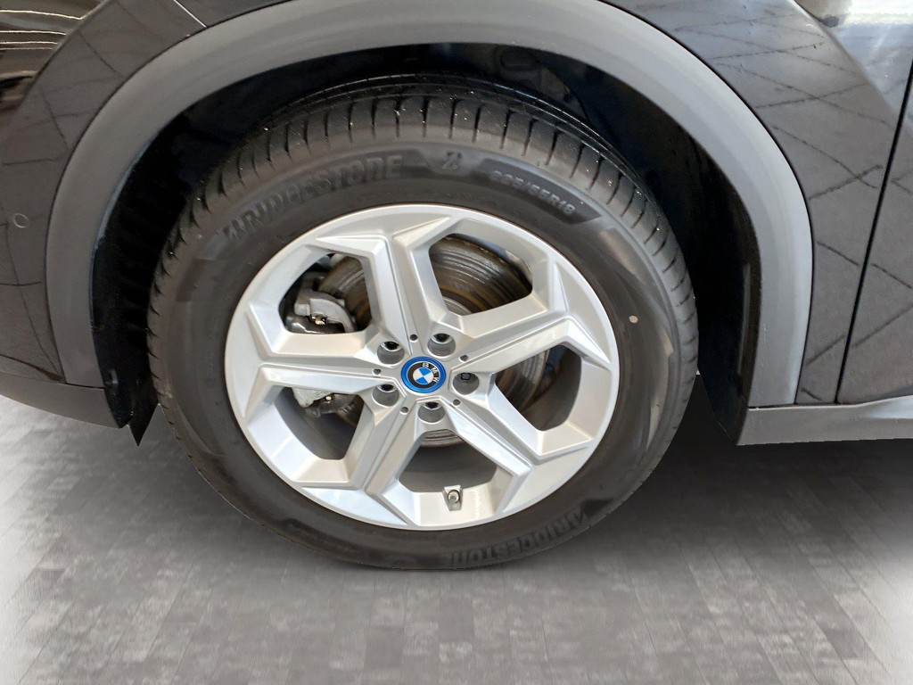 BMW iX2